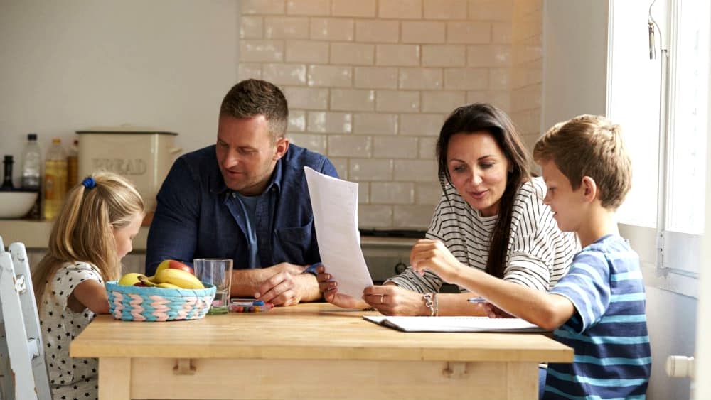 Vivre l'école à la maison avec un enfant surdoué