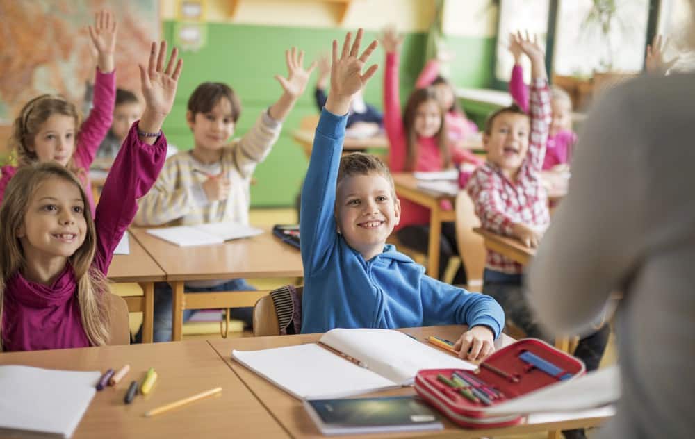 10 idées simples pour bien accompagner les enfants précoces à l'école